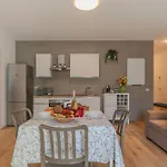 Blu 2B At Home