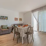 Blu 2B At Home